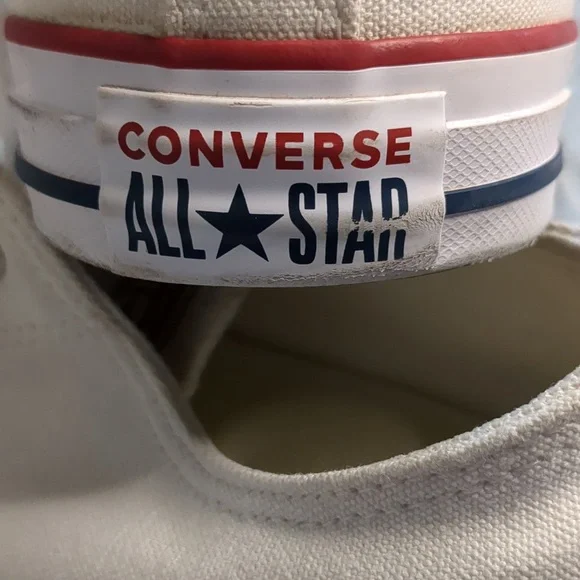 Converse Chuck Taylor All Star Low Top Sneakers. - Picture 13 of 16